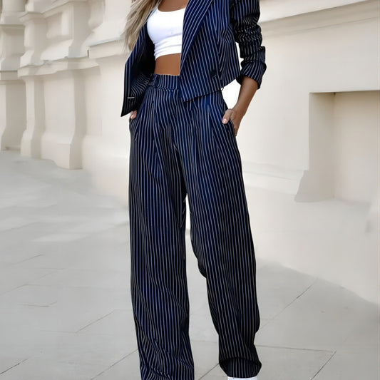Costume à revers court rayé pour femme, pantalon à jambes droites, nouveau style